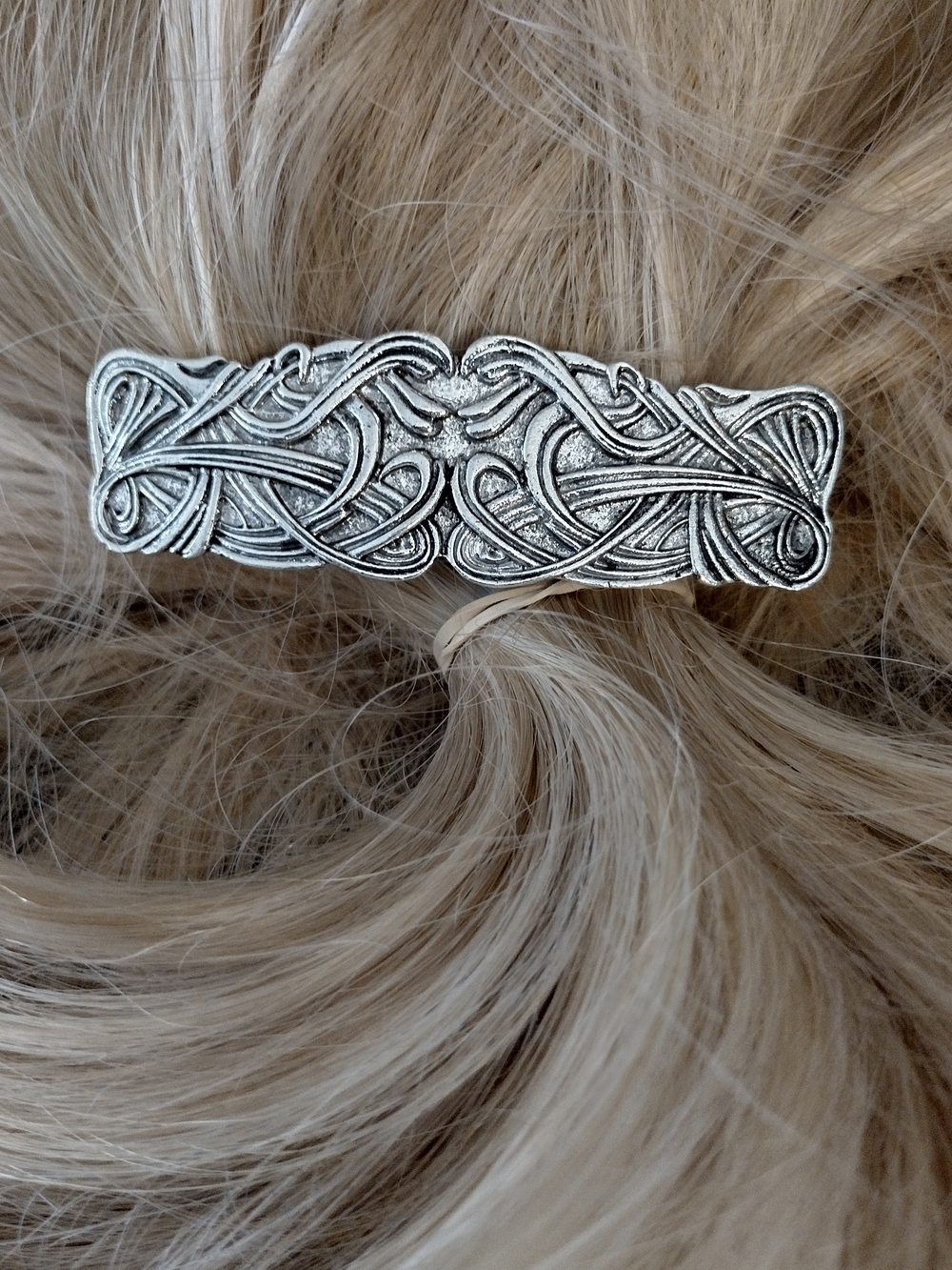 *NWOT* Silver Celtic Knot Hair Barrette - Elegant Women’s Accessory